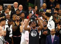 关于纽卡斯尔内部会议纪要流出：集结日手感冰凉；全明星赛使命明确；医务组通报恢复的信息